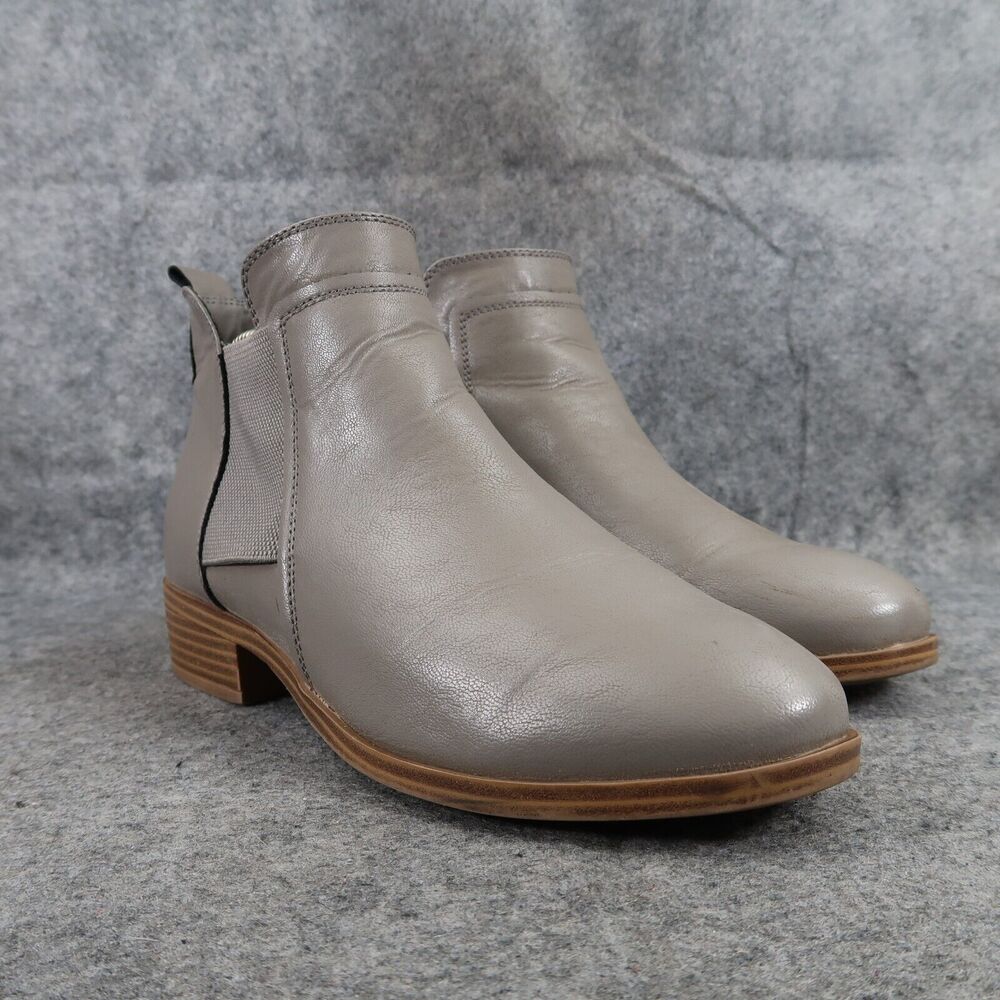 MIA Girl Shoes Womens 8 Booties Fashion Grey Zip Gore Ankle Boots Casual Classic
